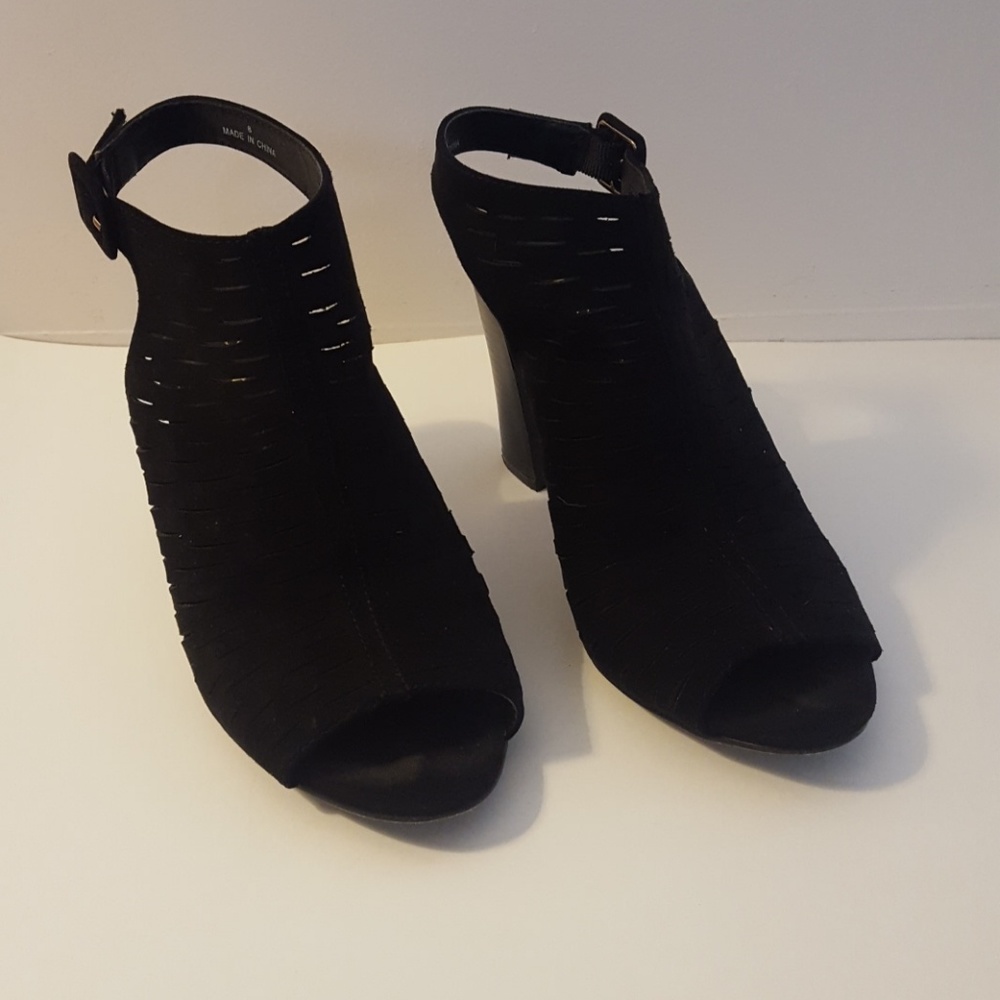 Open-toed Heels
